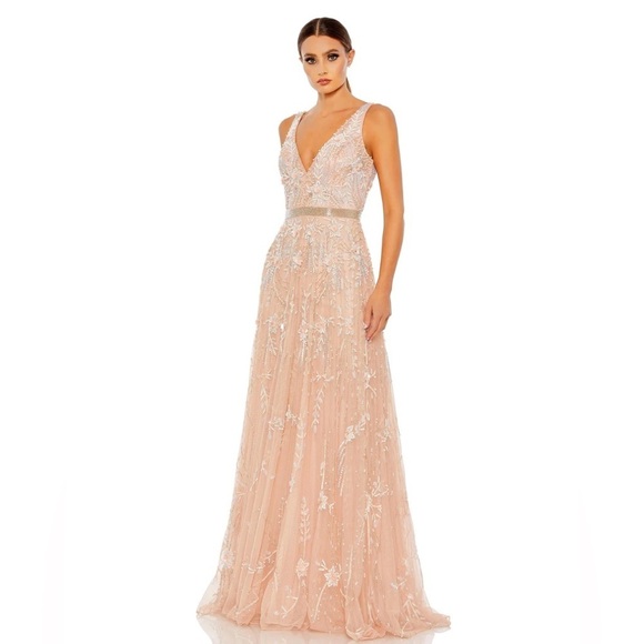 Mac Duggal Dresses & Skirts - Mac Duggal 5215 NWT V-NECK EMBELLISHED TULLE GOWN